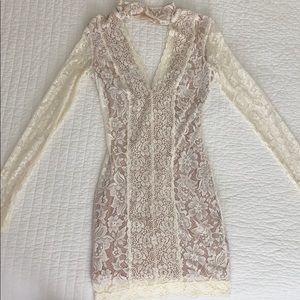 White lacy bodycon dress